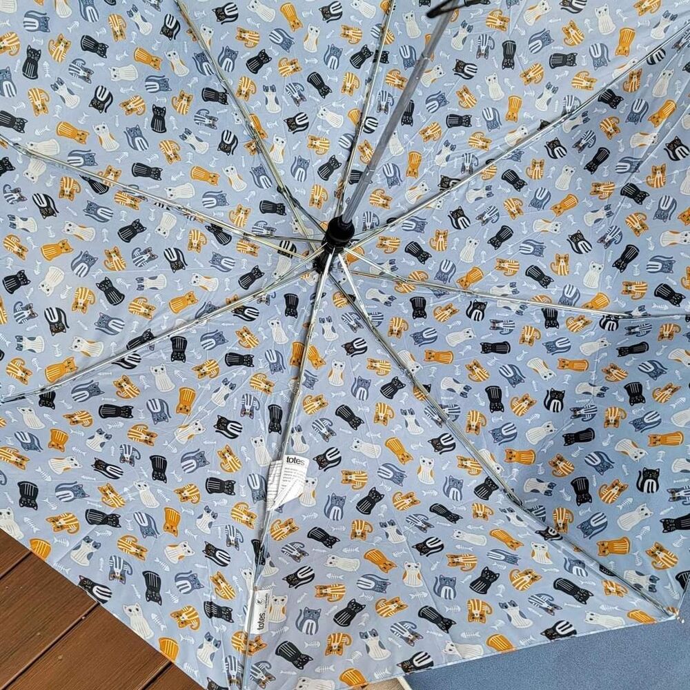 TOTES Automatic Compact Umbrella Recycled Fabric Cat Pattern- New w Tags - Picture 3 of 6